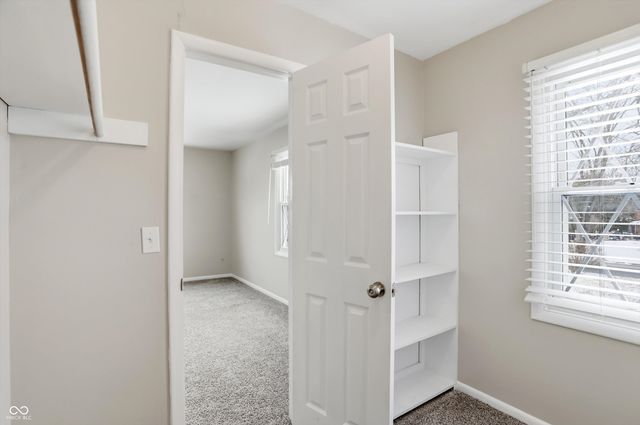 6434 Maple Manor, Brownsburg, IN 46112