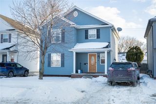 1750 E Woodruff Avenue, Hazel Park, MI 48030