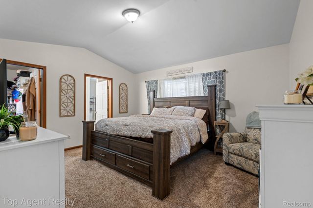 2601 Dagner Drive, Westland, MI 48186