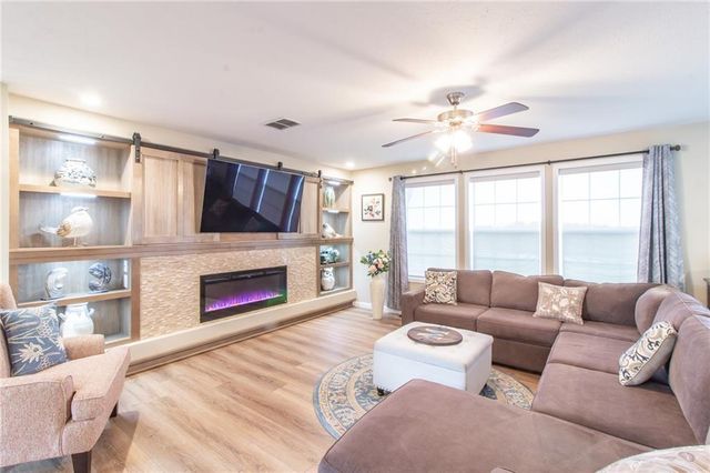 1399 NW 460th Road, Holden, MO 64040