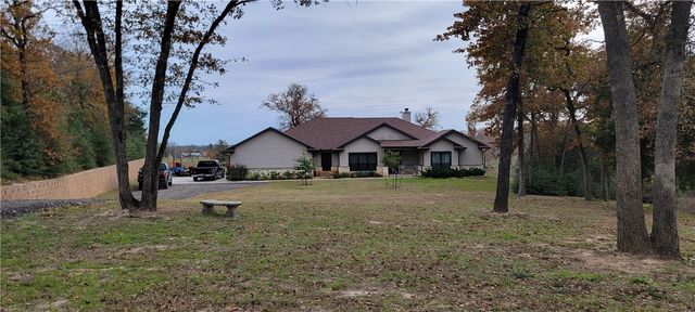 3104 Stonewood Drive, Franklin, TX 77856