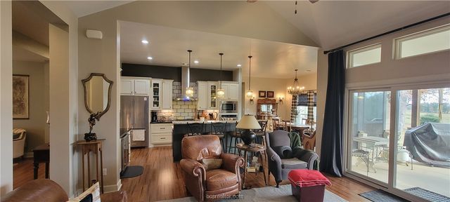 3104 Stonewood Drive, Franklin, TX 77856