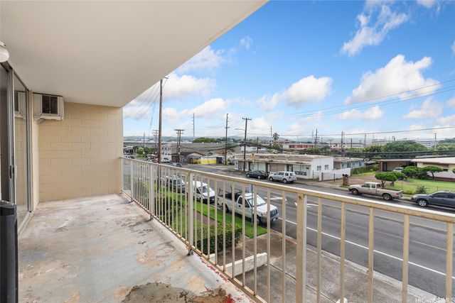 950 Lehua Avenue 301, Pearl City, HI 96782