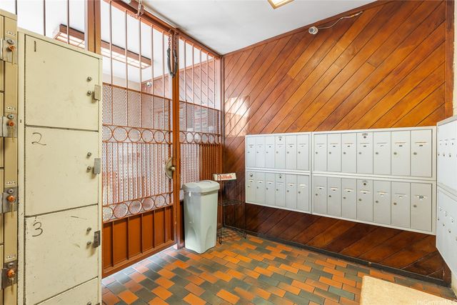 950 Lehua Avenue 301, Pearl City, HI 96782