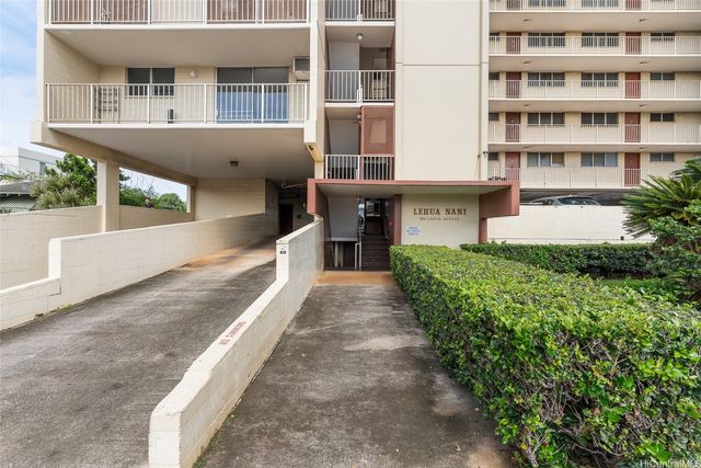 950 Lehua Avenue 301, Pearl City, HI 96782
