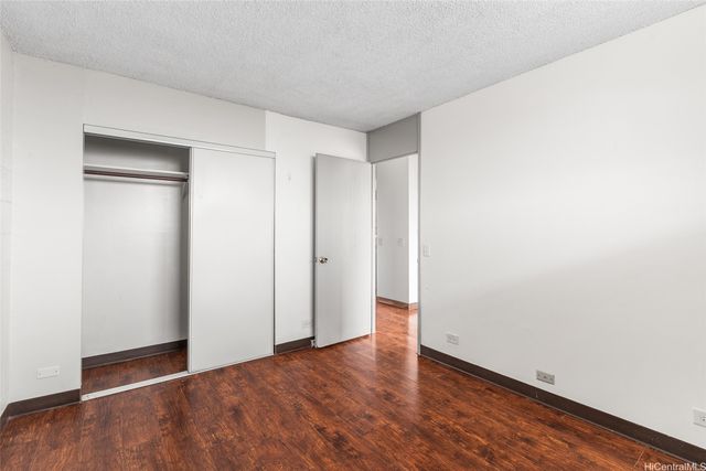 950 Lehua Avenue 301, Pearl City, HI 96782