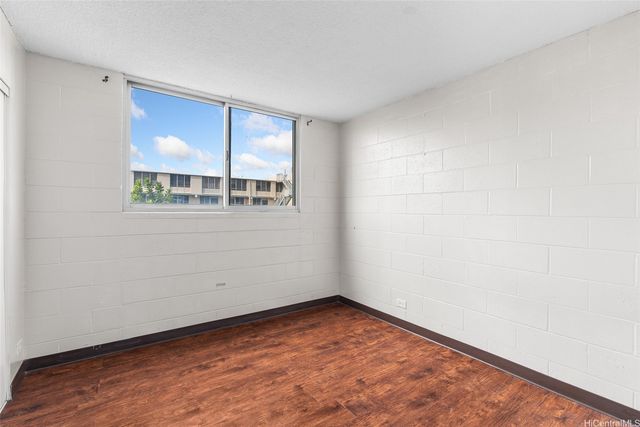 950 Lehua Avenue 301, Pearl City, HI 96782