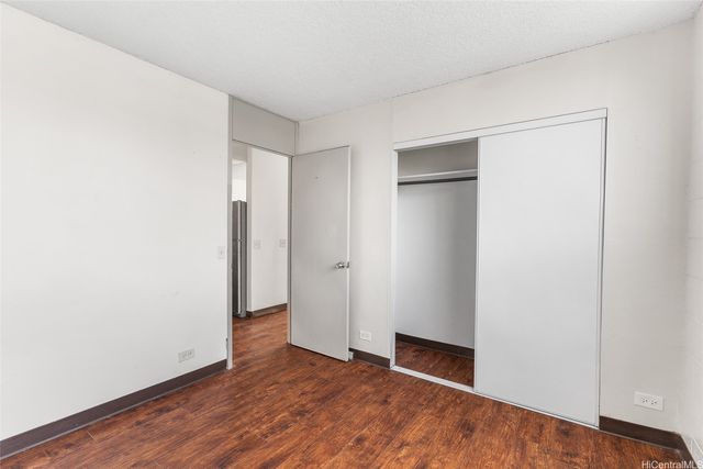 950 Lehua Avenue 301, Pearl City, HI 96782