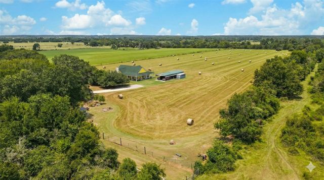 32410 Phyling Rd, Waller, TX 77484