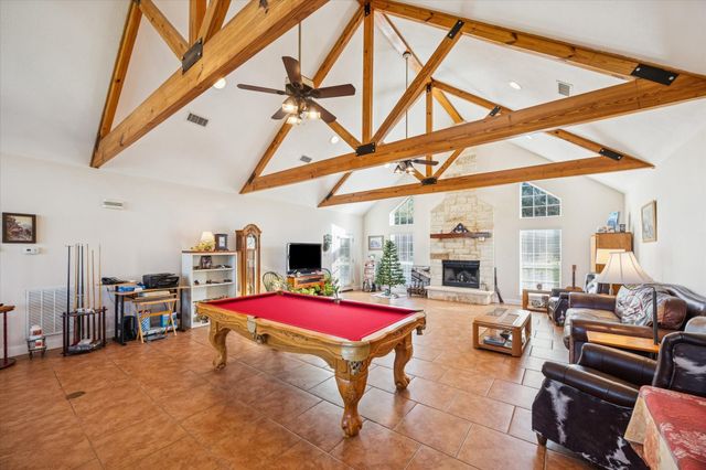 32410 Phyling Rd, Waller, TX 77484