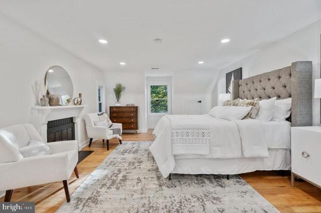 4420 PARK RD, Alexandria, VA 22312