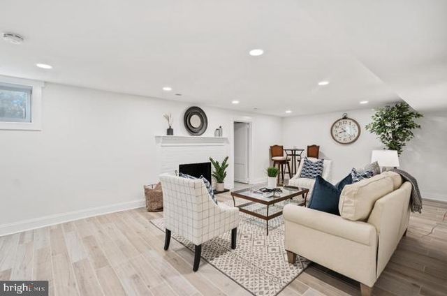 4420 PARK RD, Alexandria, VA 22312