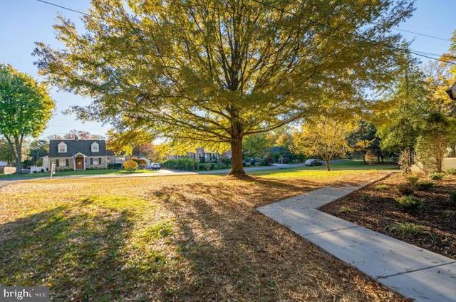 4420 PARK RD, Alexandria, VA 22312