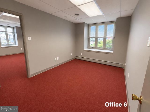 66 S COUNTY LINE RD, Souderton, PA 18964