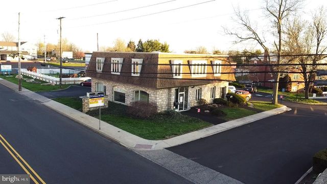 66 S COUNTY LINE RD, Souderton, PA 18964