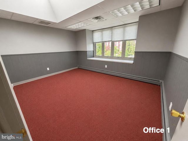 66 S COUNTY LINE RD, Souderton, PA 18964