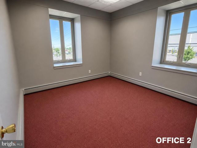 66 S COUNTY LINE RD, Souderton, PA 18964