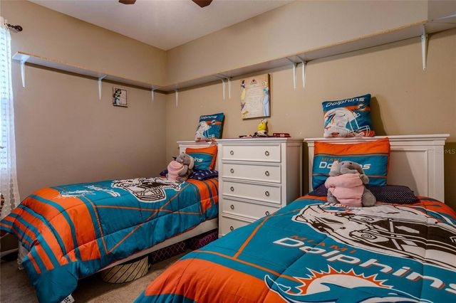 6803 GUILFORD CREST DRIVE, Apollo Beach, FL 33572