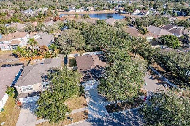 6803 GUILFORD CREST DRIVE, Apollo Beach, FL 33572