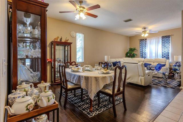 6803 GUILFORD CREST DRIVE, Apollo Beach, FL 33572