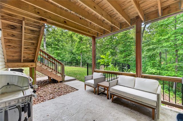 4 Morganshire Circle, Bella Vista, AR 72714