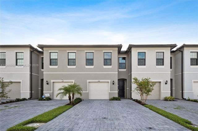 4488 E Appleton Cir E, Oakland Park, FL 33309