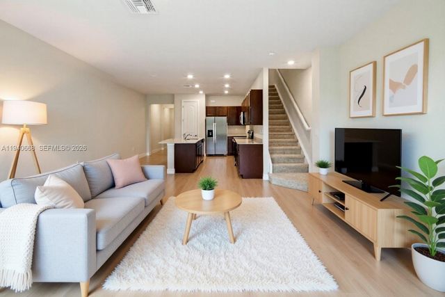 4488 E Appleton Cir E, Oakland Park, FL 33309