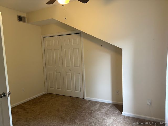 32 Far View Commons 32, Southbury, CT 06488