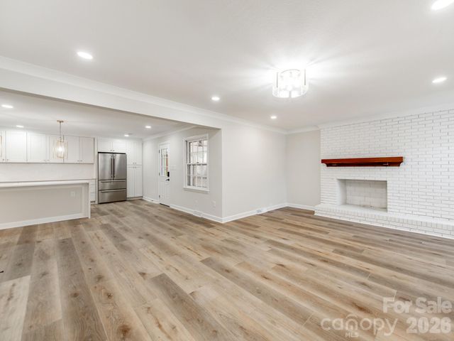 1632 Burtonwood Circle, Charlotte, NC 28212