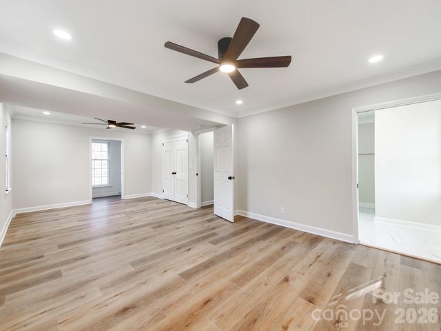 1632 Burtonwood Circle, Charlotte, NC 28212