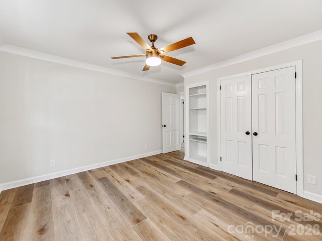 1632 Burtonwood Circle, Charlotte, NC 28212