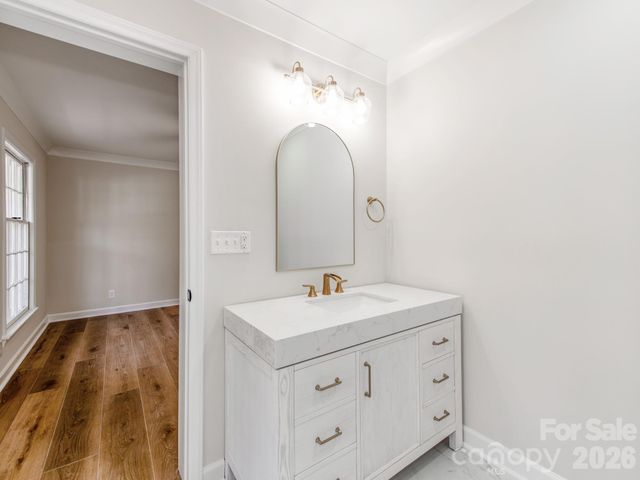 1632 Burtonwood Circle, Charlotte, NC 28212