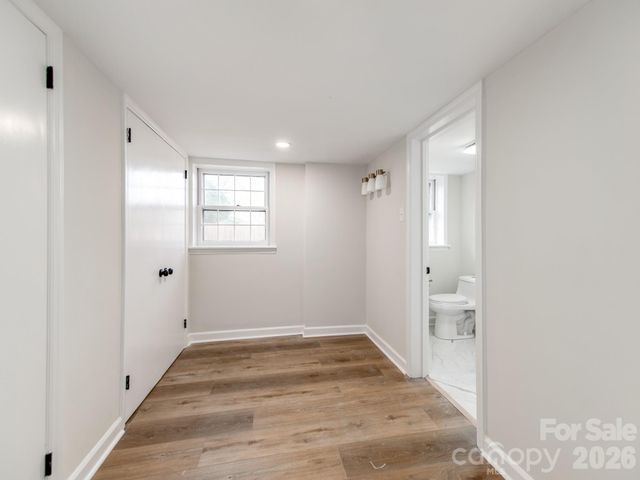 1632 Burtonwood Circle, Charlotte, NC 28212