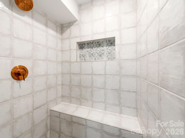 1632 Burtonwood Circle, Charlotte, NC 28212