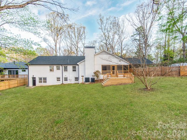 1632 Burtonwood Circle, Charlotte, NC 28212