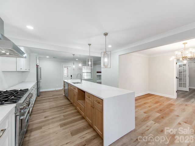 1632 Burtonwood Circle, Charlotte, NC 28212