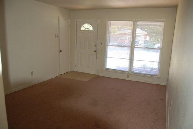 825 NE 30th Street, Oklahoma City, OK 73105