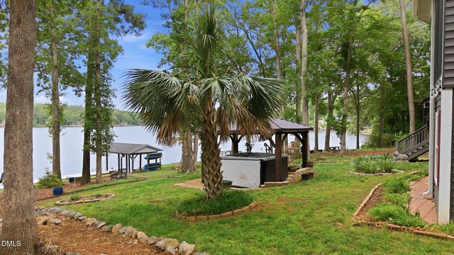 653 Sagamore Drive, Louisburg, NC 27549