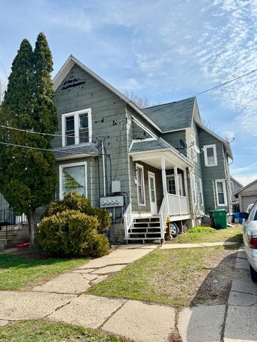 1016 S Main Street, Belvidere, IL 61008