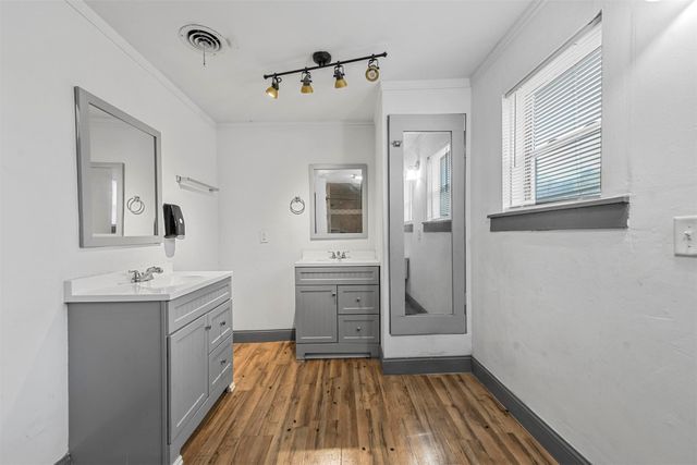1101 S Trinity Street, Decatur, TX 76234
