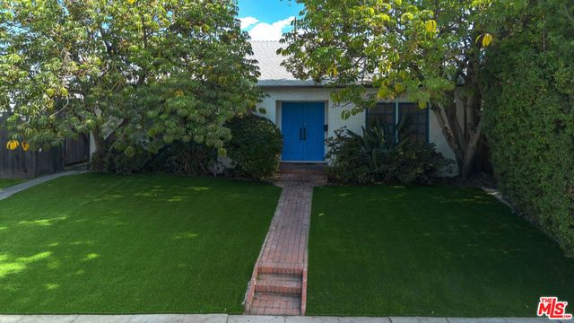 152 S Kilkea Drive, Los Angeles, CA 90048