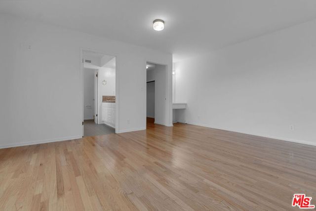 152 S Kilkea Drive, Los Angeles, CA 90048