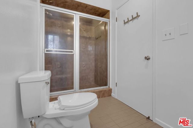 152 S Kilkea Drive, Los Angeles, CA 90048