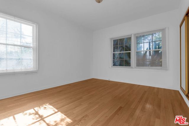 152 S Kilkea Drive, Los Angeles, CA 90048