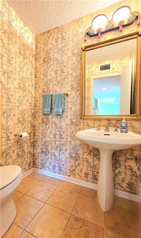1310 Truman Street, Waycross, GA 31501
