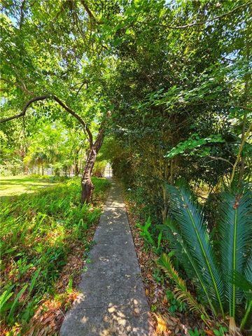 1310 Truman Street, Waycross, GA 31501