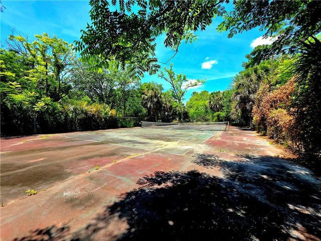 1310 Truman Street, Waycross, GA 31501