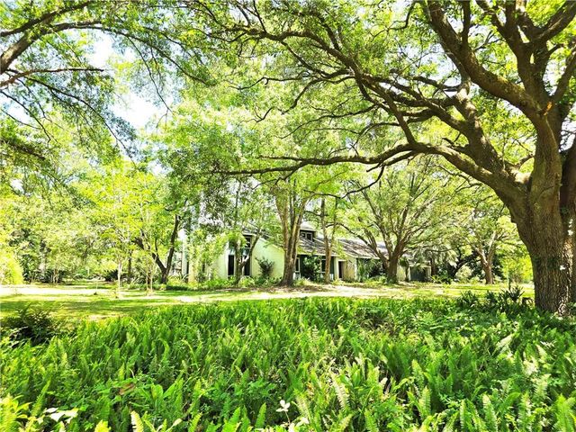 1310 Truman Street, Waycross, GA 31501