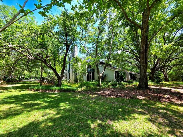 1310 Truman Street, Waycross, GA 31501