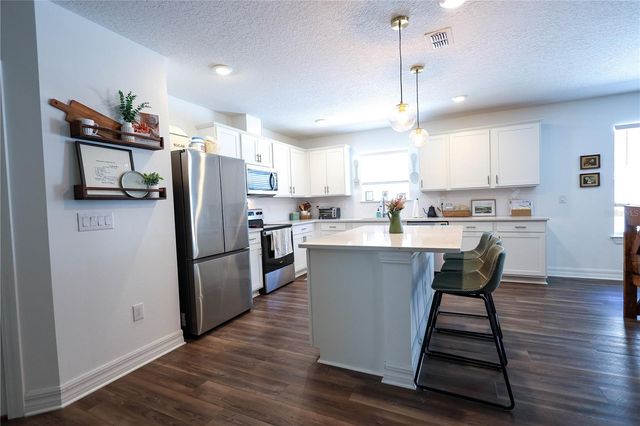 9553 SUMMERS CAY CIRCLE, Thonotosassa, FL 33592
